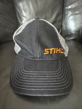 STIHL Men's Black and Gray Logo Cap